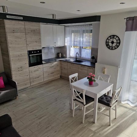 Апартаменты Apartament Pastelowy Свиноуйсьце Экстерьер фото