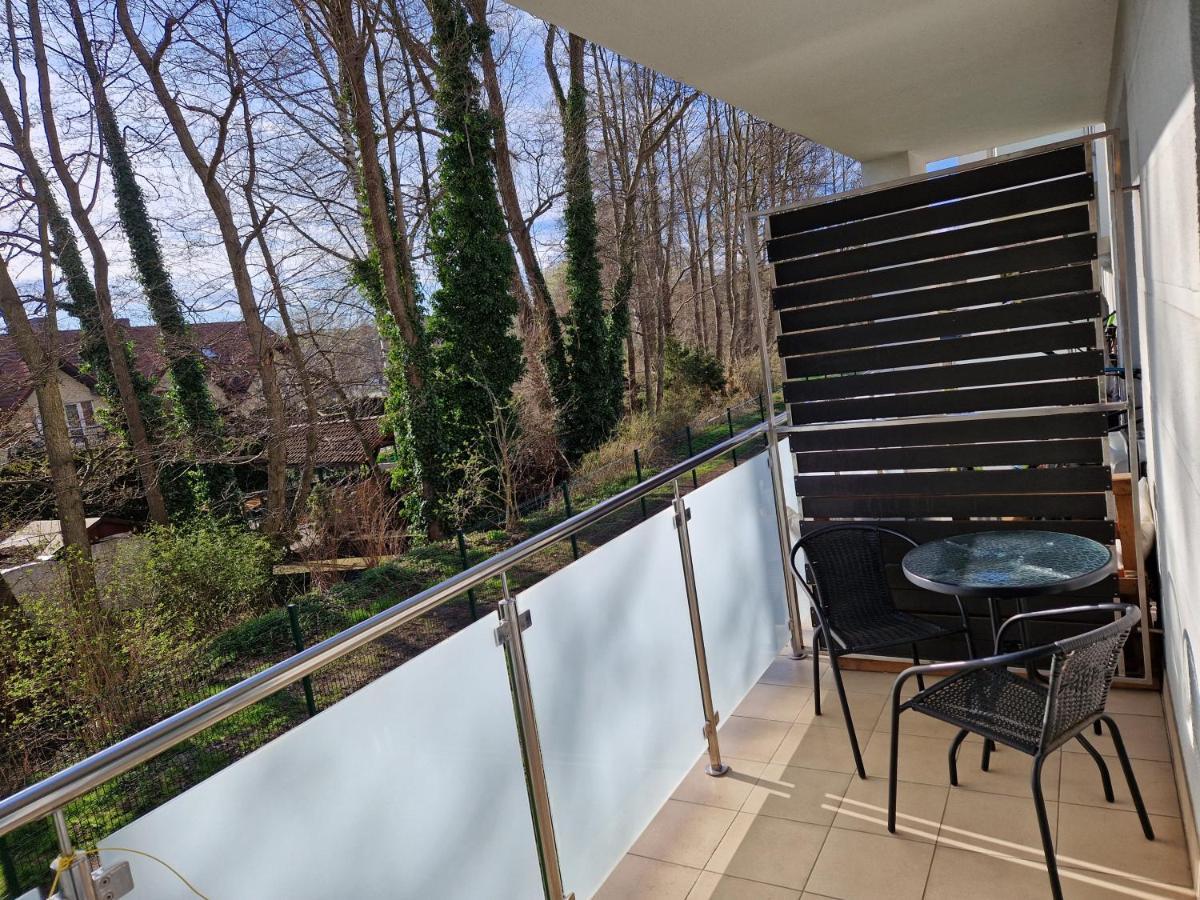 Апартаменты Apartament Pastelowy Свиноуйсьце Экстерьер фото