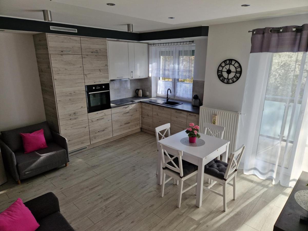 Апартаменты Apartament Pastelowy Свиноуйсьце Экстерьер фото